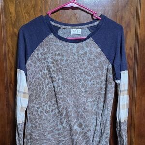 Leopard Print Long Sleeve Top